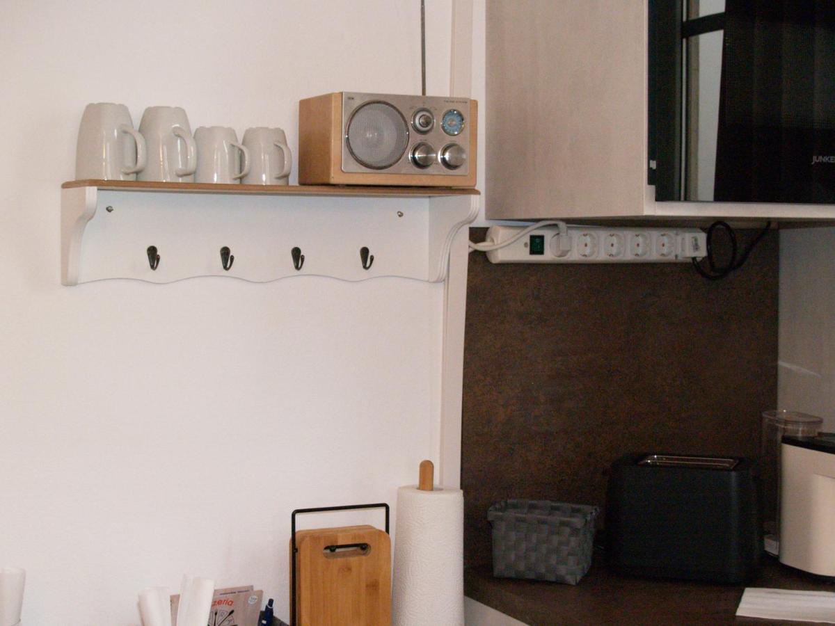 Lg Tiny Apartment Корнойбург Екстериор снимка